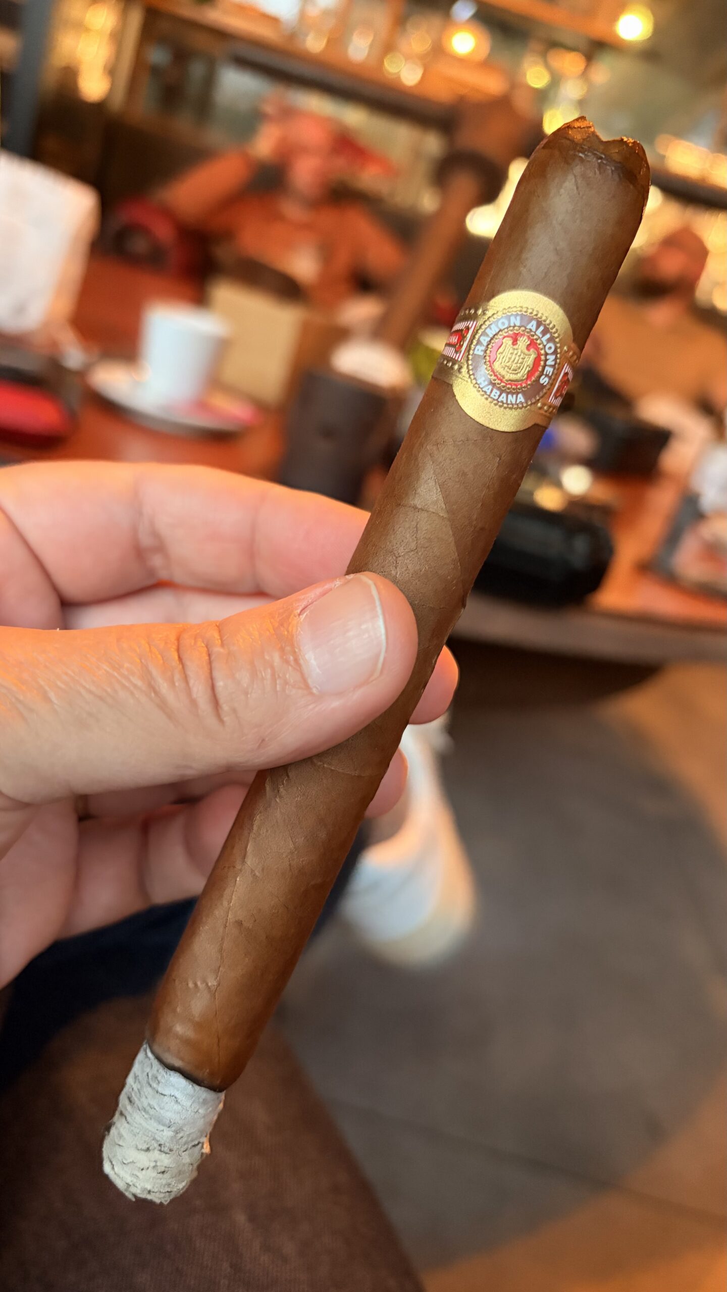 Ramon Allones – Gigantes